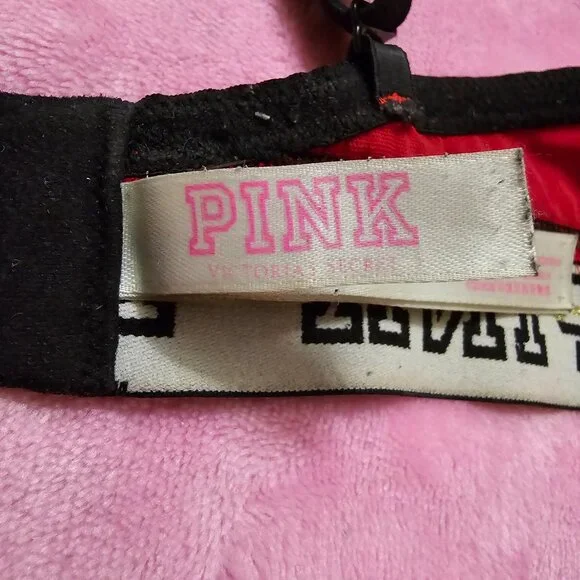 3 pairs of 34DD bras (2 VS & 1 PINK) - Picture 8 of 12